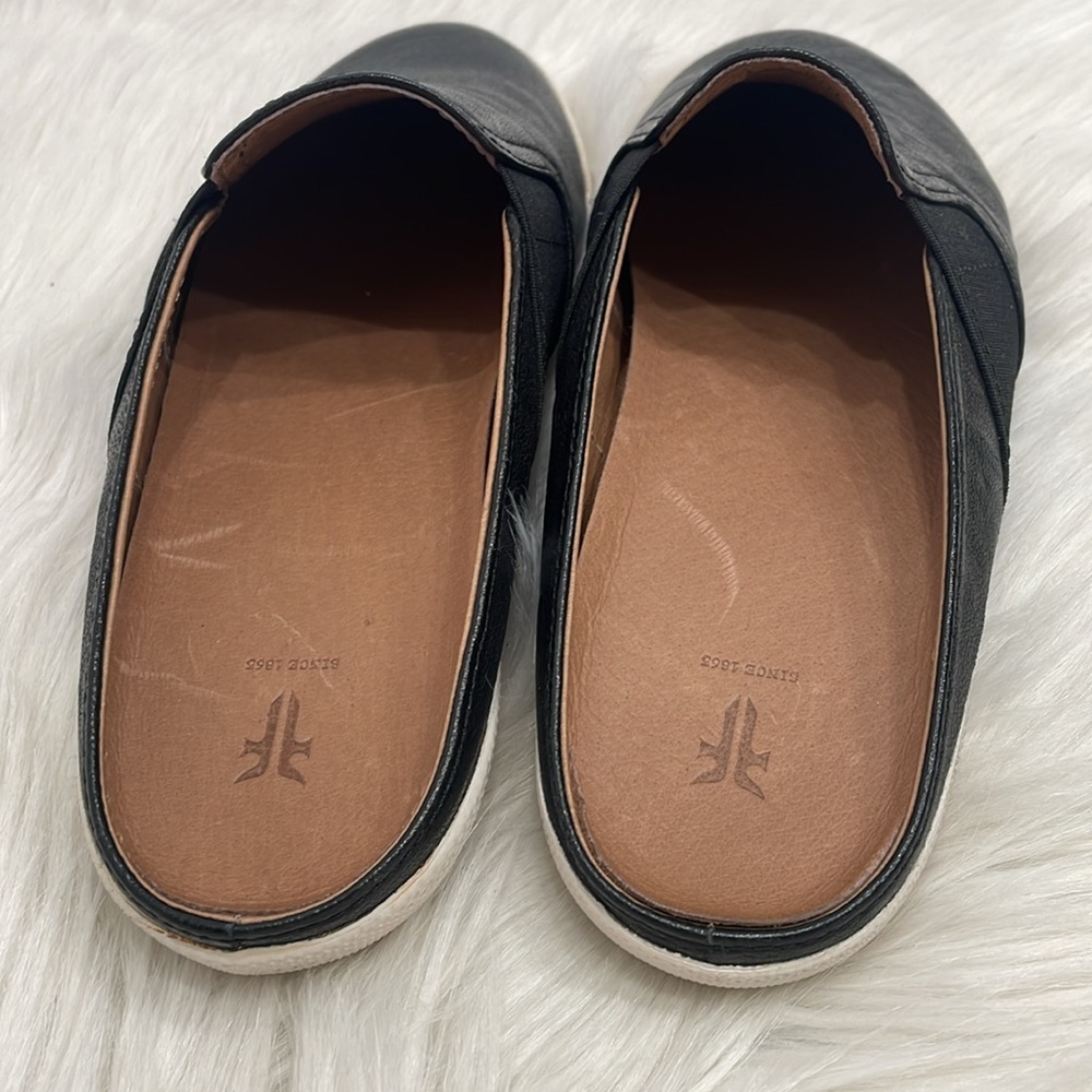 FRYE Widow Mules - Picture 4 of 9